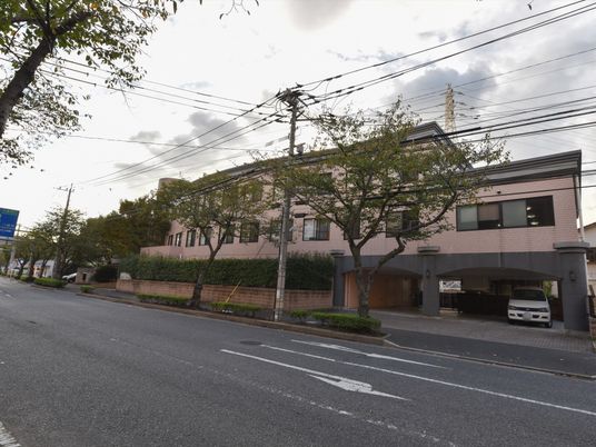 清潔感ある施設の外観