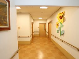 廊下と壁の装飾