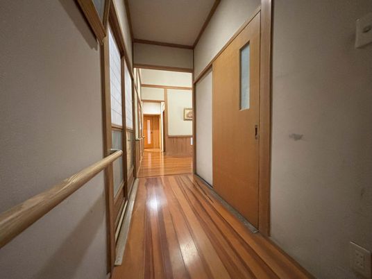 安らぎのある廊下