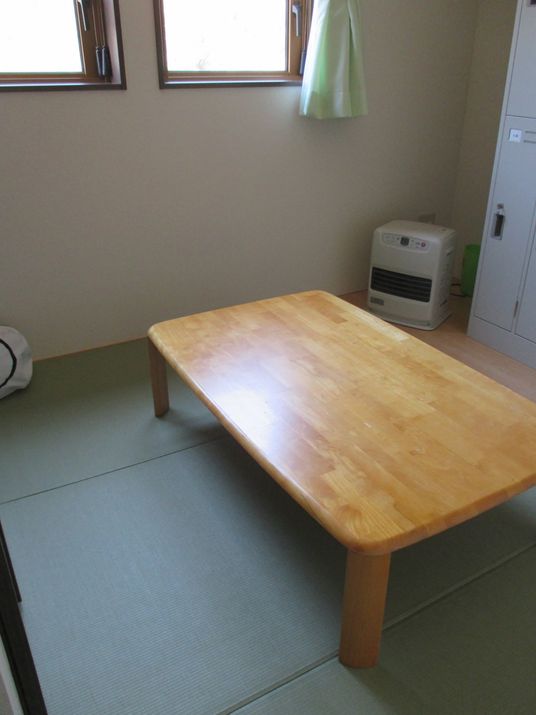 和室の広々とした空間