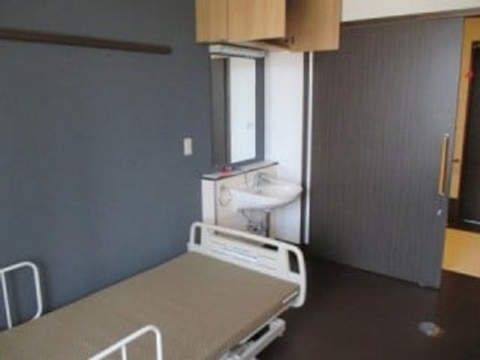 整った居室の一角