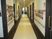 掲示物がある施設の廊下