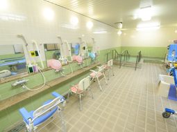 清潔な浴室設備