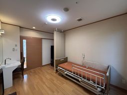 明るい室内の居室