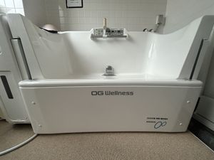 機械浴槽の浴室