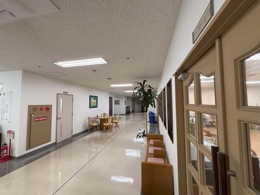 明るい廊下