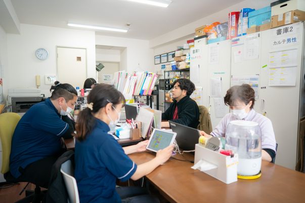 スタッフイメージ