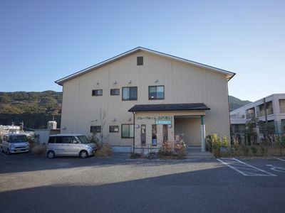 清潔感のある施設外観