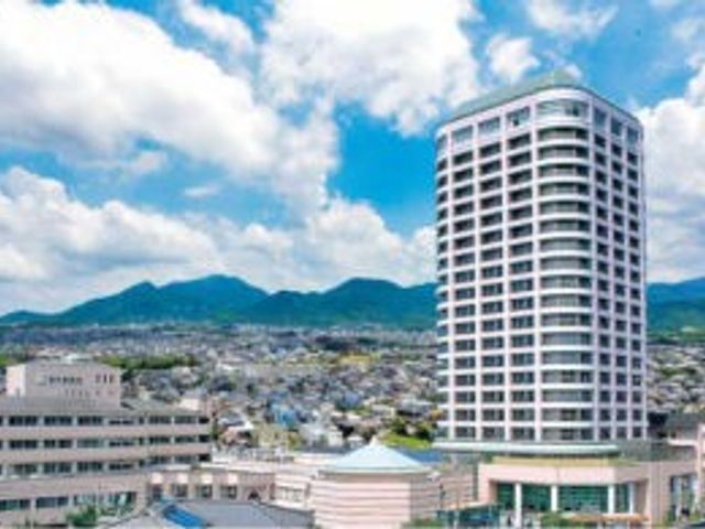 眺望抜群の高層外観 外観 高層からの眺めを楽しみながら働ける施設で、やりがいを感じるキャリアを築きませんか。