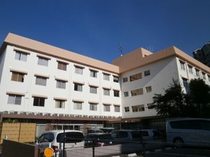 しっかりした建物の外観