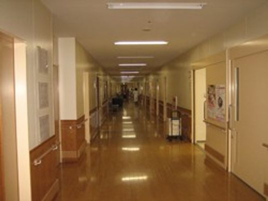 長い廊下の様子
