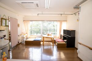 居室の明るい空間