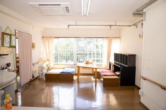 居室の明るい空間