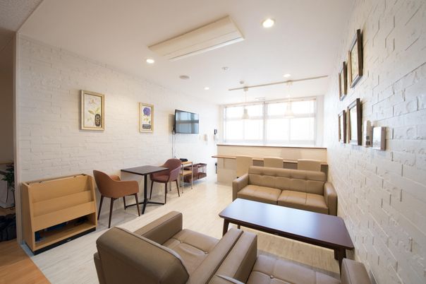 快適な共有リビングスペース