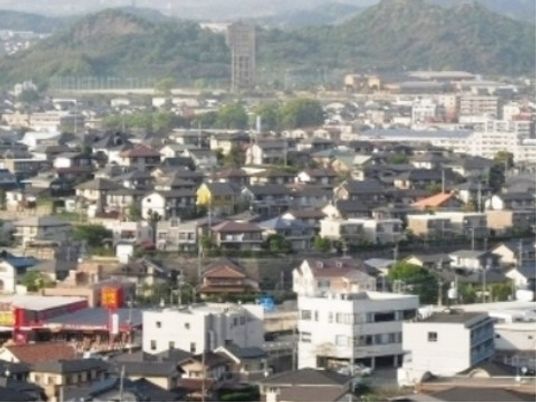 集合住宅が並ぶ街並み