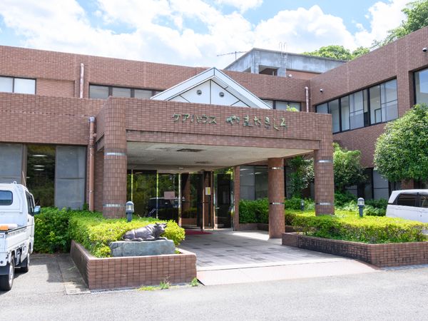 広々としたエントランス