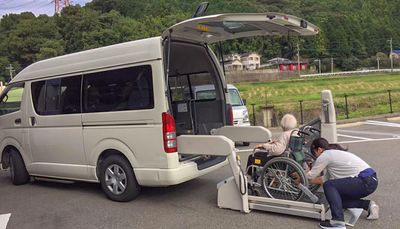 送迎車の様子
