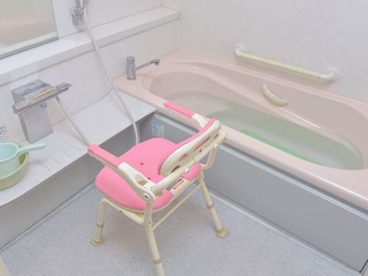 バリアフリー浴室設備