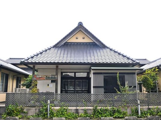 和風の建物外観  
