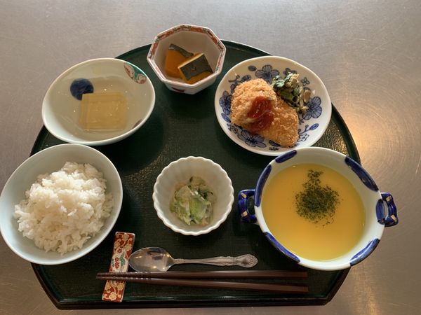 美味しそうな和食のセット