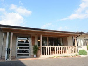 和風の明るいエントランス