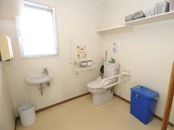 バリアフリートイレ