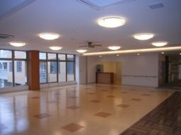 光が満ちる快適な共有スペース