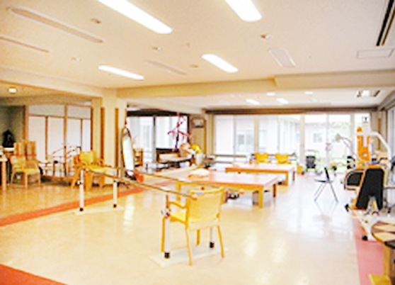 広々とした機能訓練室