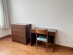 シンプルな居室のコーナー