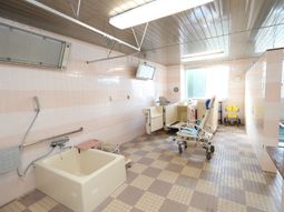 清潔な浴室設備