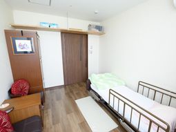 清潔感ある居室の一角