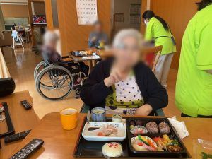 食事中の様子