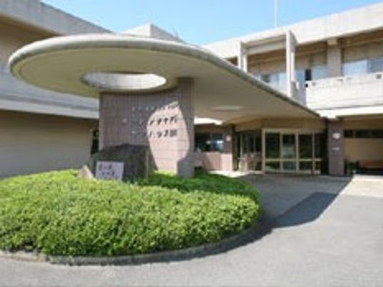 建物のエントランス