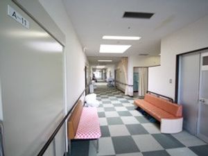 明るい廊下  