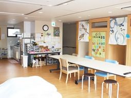 明るい空間の多目的室