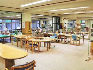 広い食堂  