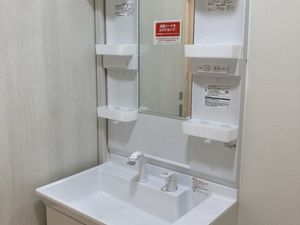 明るい洗面台  