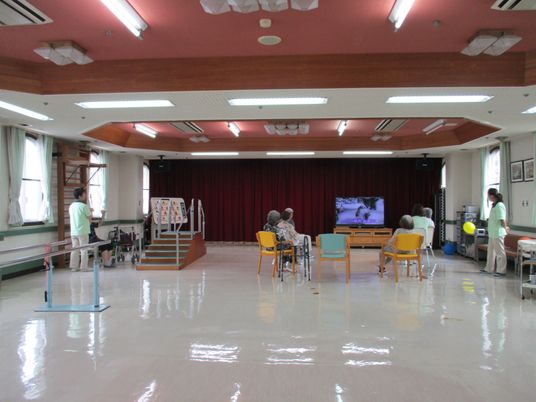 広いホール