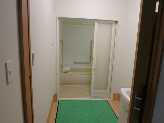 浴室の入り口