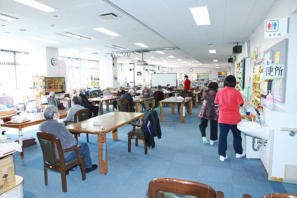 介護老人保健施設 にしきの里の外観
