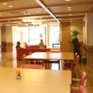 広々としたラウンジ