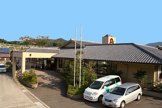 短期入所生活介護事業所つばきの里の外観