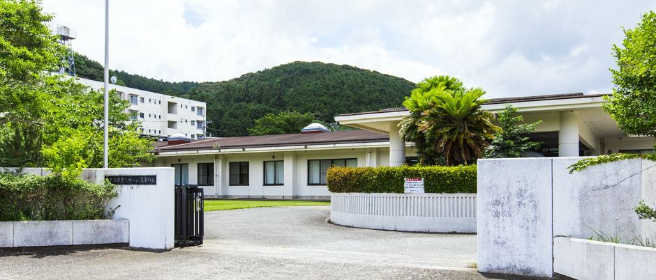 緑豊かなエントランス