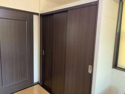 収納スペースの居室  