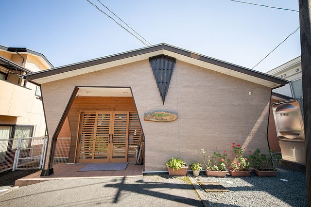 花壇がある建物