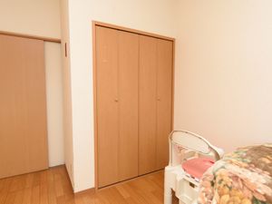 居室のクローゼット扉