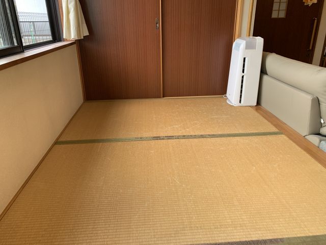 落ち着いた和室 和室 畳の香り漂う落ち着いた和室です。リラックスして休憩ができる空間が広がっています。