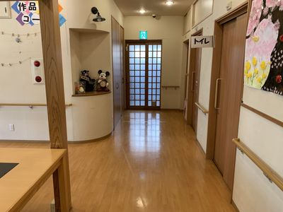 明るい廊下