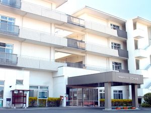 建物外観の正面  