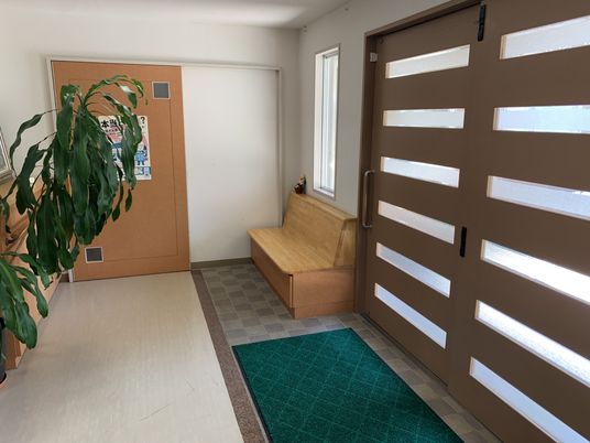 広々としたエントランス